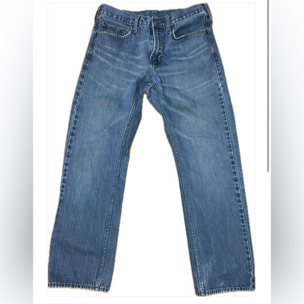 Women’s Bull Head Rincon Straight leg jeans. Approximate measurement: 30…